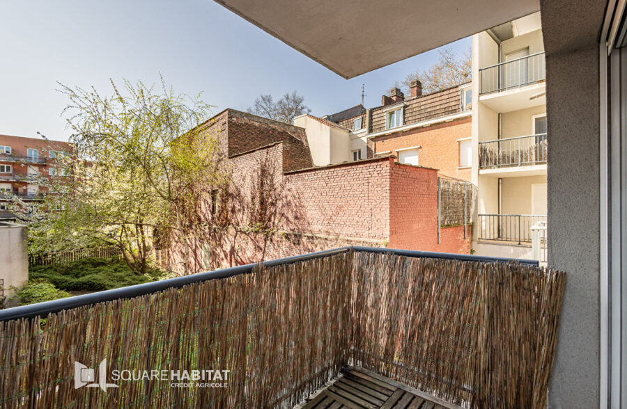 EXCLUSIVITE: LILLE WAZEMMES/GAMBETTA: Type 3 traversant balcon et parking