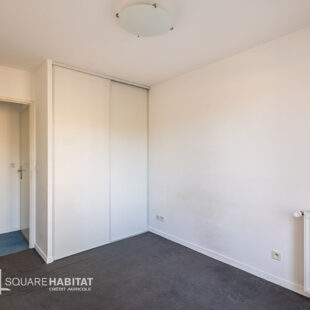 EXCLUSIVITE: LILLE WAZEMMES/GAMBETTA: Type 3 traversant balcon et parking