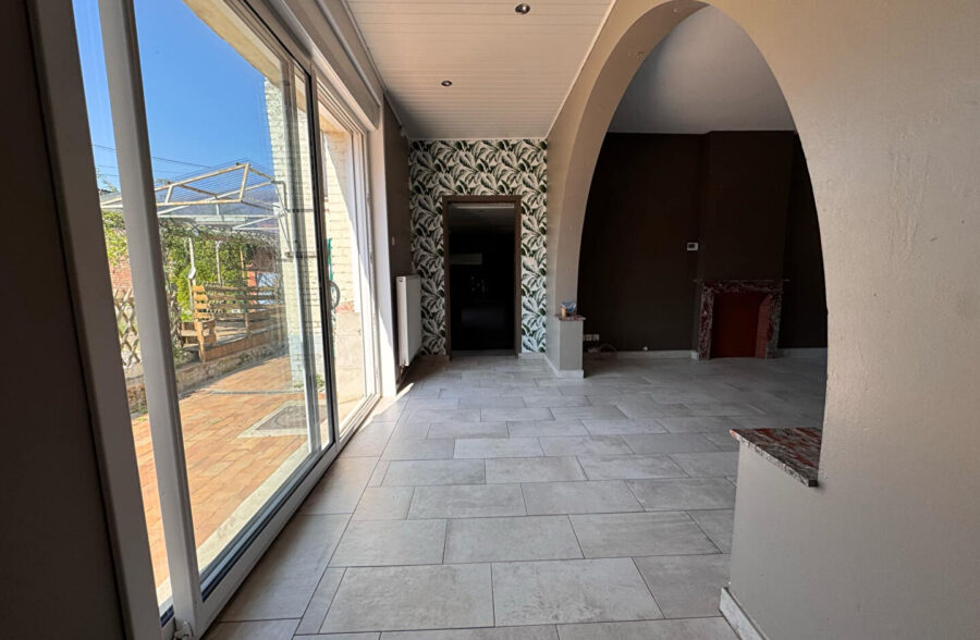 Maison individuelle ,3 chambres, jardin et Garage