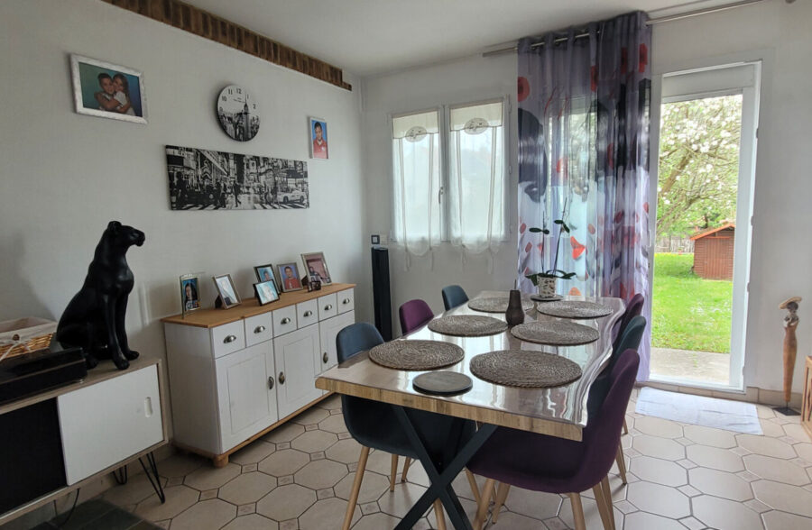 Maison Provin 4 pièce(s) 77.2 m2 Garage, Jardin.