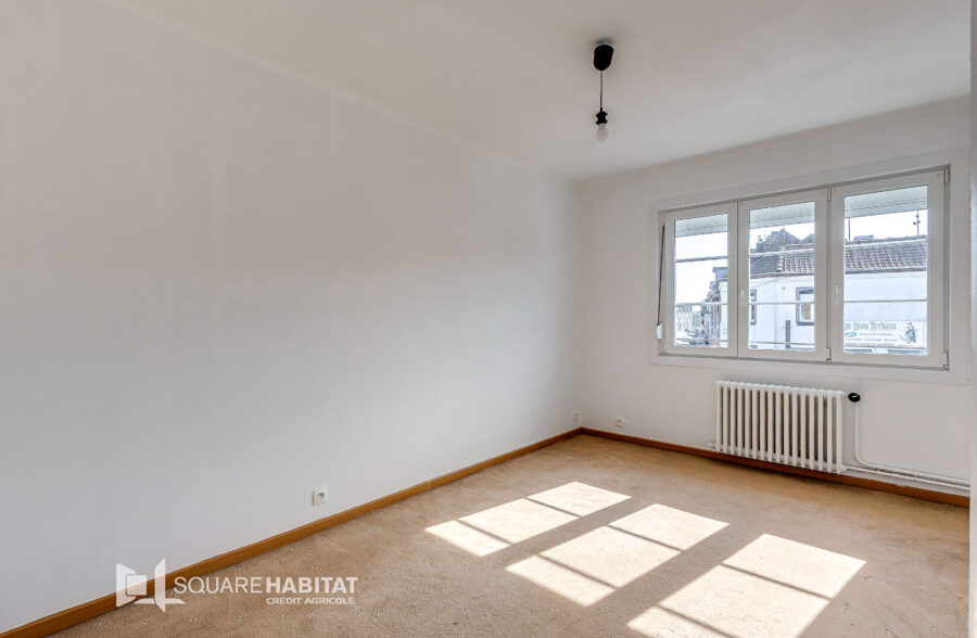 Maison Tourcoing 4 chambres, jardin, sous-sol complet et garage