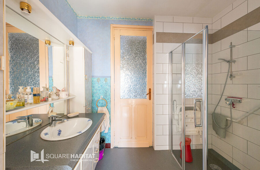 MAISON INDIVIDUELLE AUX VOLUMES INCROYABLES