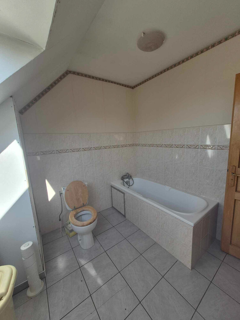 Maison individuelle semi plain-pied avec garage