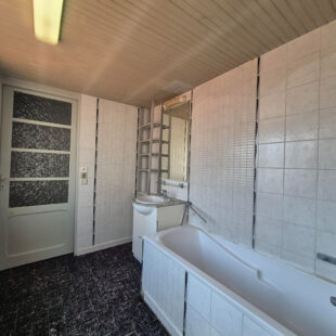 MAISON LUMINEUSE SEMI INDIVIDUELLE