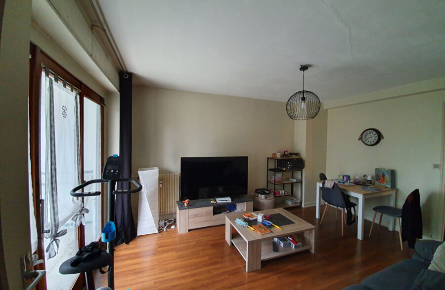 Appartement T3 en résidence sécurisée avec place de parking