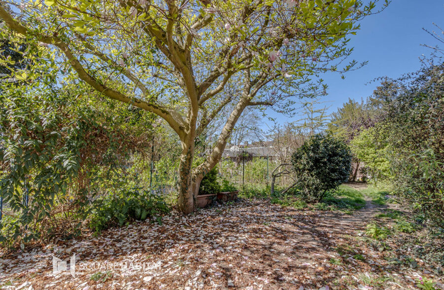 Maison 4 chambres, garage, jardin  Sous compromis 