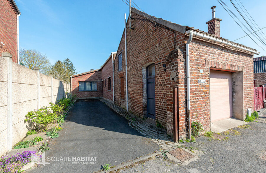 PLAIN PIED 3 CHAMBRES ET GARAGE
