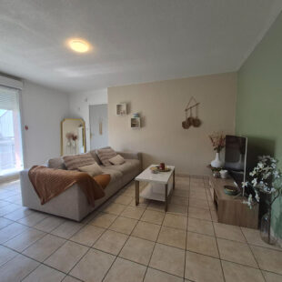 SUPERBE T2 BIS EN RESIDENCE SECURISEE