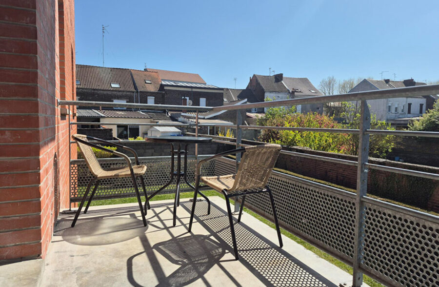 SUPERBE T2 BIS EN RESIDENCE SECURISEE