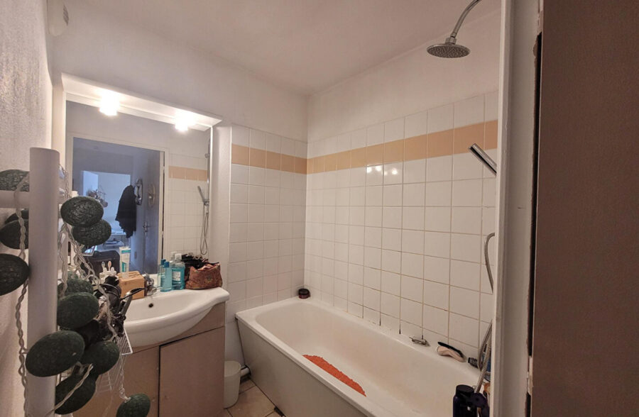 SUPERBE T2 BIS EN RESIDENCE SECURISEE