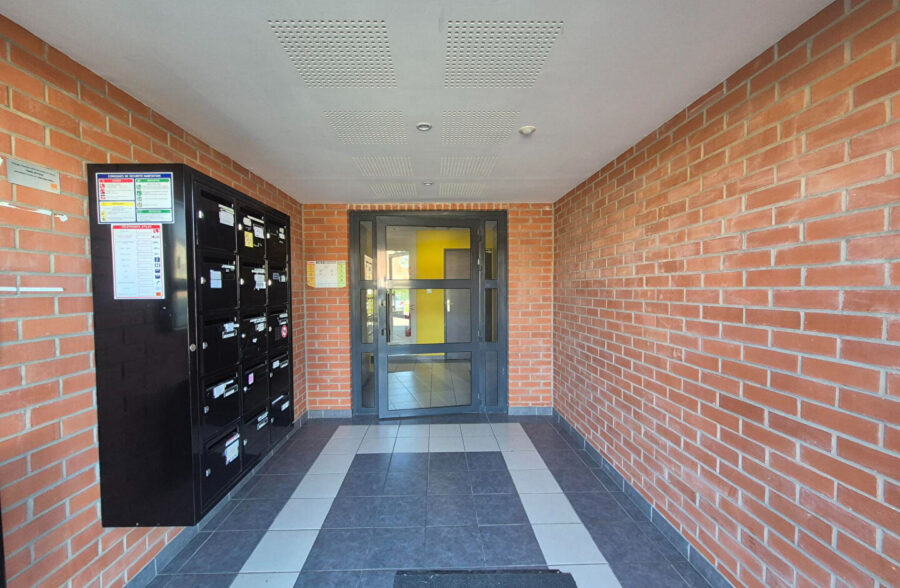 SUPERBE T2 BIS EN RESIDENCE SECURISEE