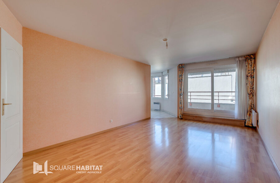 Appartement T3 centre ville d’ Armentières  avec garage et balcon