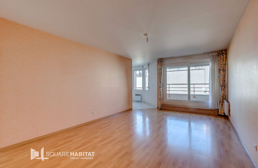 Appartement T3 centre ville d’ Armentières  avec garage et balcon