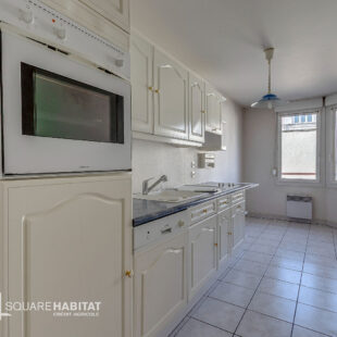 Appartement T3 centre ville d’ Armentières  avec garage et balcon