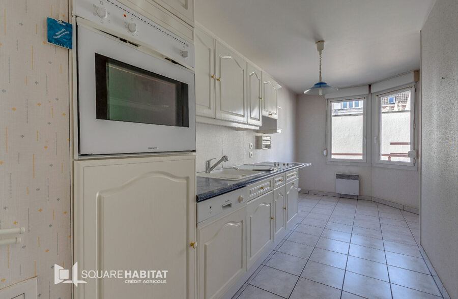 Appartement T3 centre ville d’ Armentières  avec garage et balcon