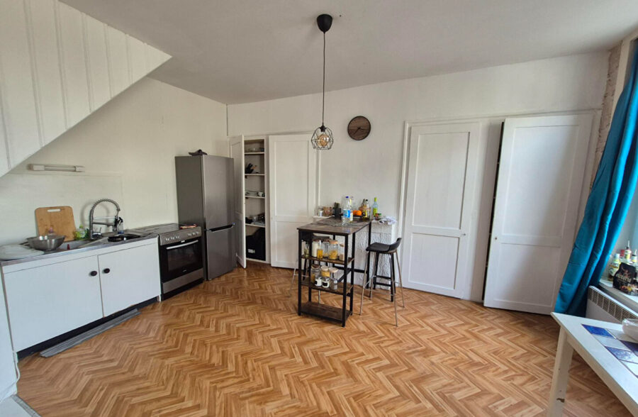 LILLE WAZEMMES – GAMBETTA : Grand T2 de 68m² transformable en Type 3
