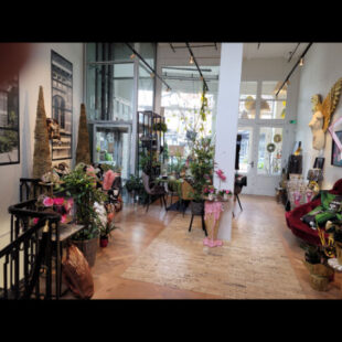 local commercial  centre ville