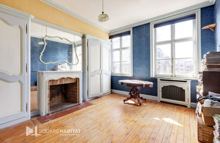 MAISON DE MAITRE A RESTAURER EN CENTRE VILLE