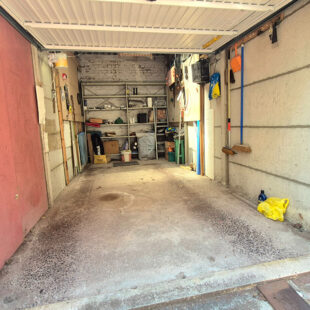 Appartement  T4, proche du tramway, de la place de la Victoire, 3 chambres, cave et garage
