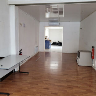 Local commercial 75 m²
