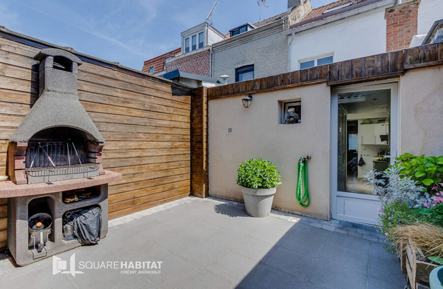 Jolie maison 1930 avec cour et garage