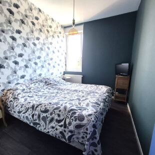 Maison Bourgeoise Saint Andre Lez Lille, large façade, 5 chambres, jardin , cave, parking très facile.