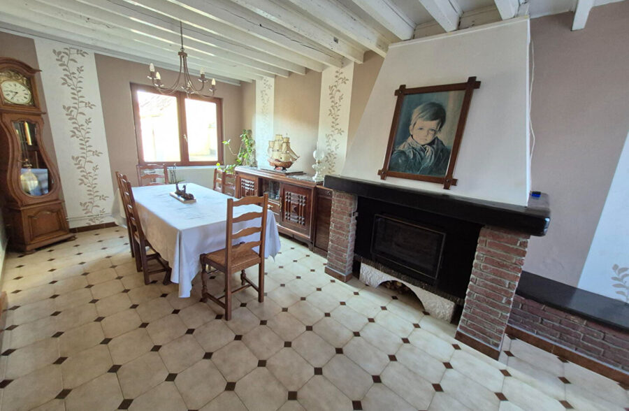 Maison au calme avec jardin et garage