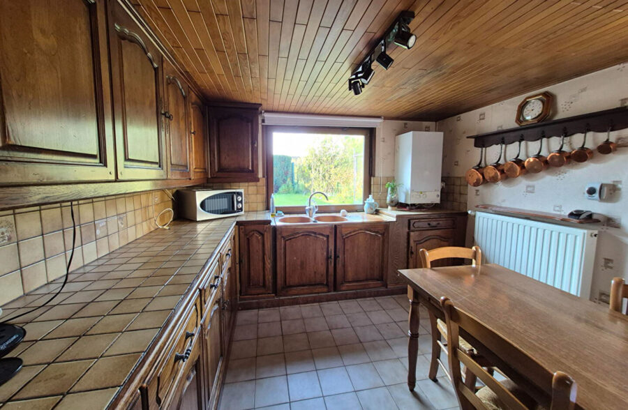 Maison au calme avec jardin et garage