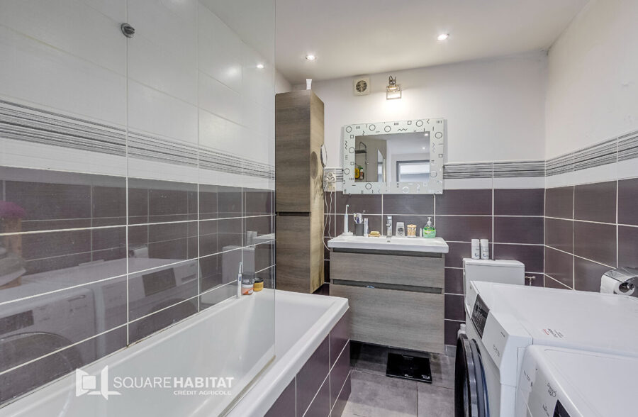 Maison 1930 Rénovée avec Modernité – 128 m² – 4 Chambres – Extérieur Plein Sud