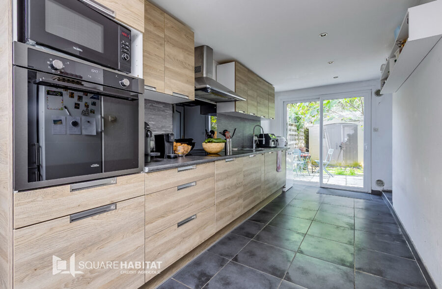 Maison 1930 Rénovée avec Modernité – 128 m² – 4 Chambres – Extérieur Plein Sud
