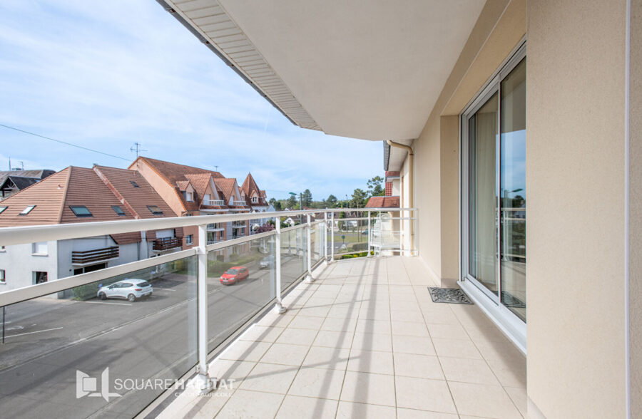 Appartement Cucq 3 pièce(s) 65.74 m2