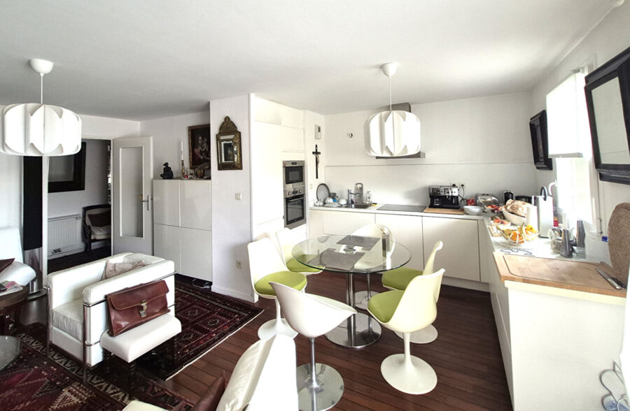 Type 4 en résidence avec balcon et parking privé
