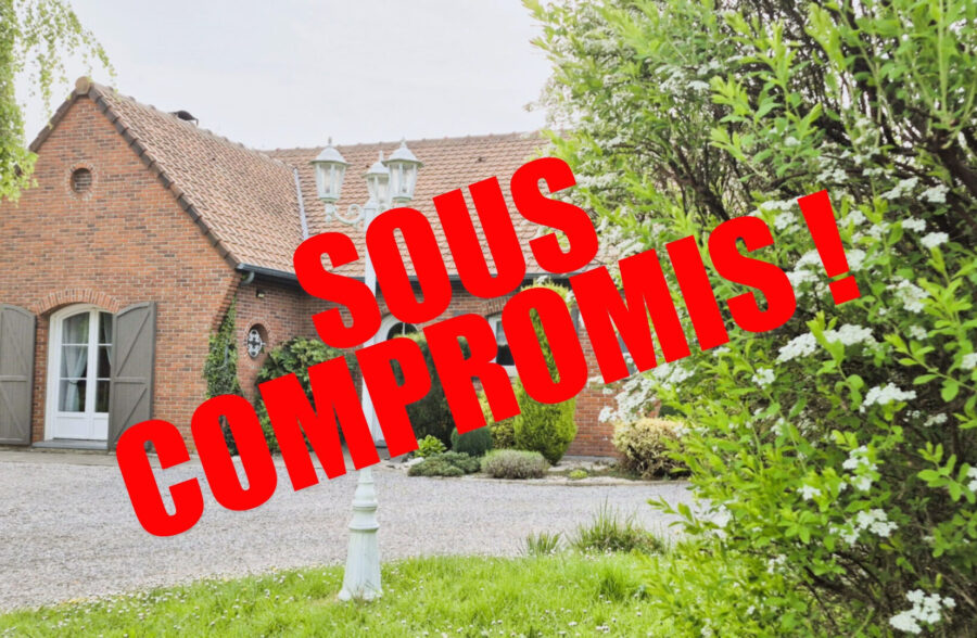 Maison Onnaing 4 pièce(s) 130 m2  Sous compromis 