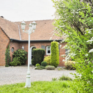 Maison Onnaing 4 pièce(s) 130 m2  Sous compromis 