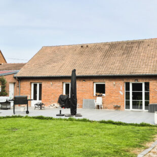 Maison Onnaing 4 pièce(s) 130 m2  Sous compromis 