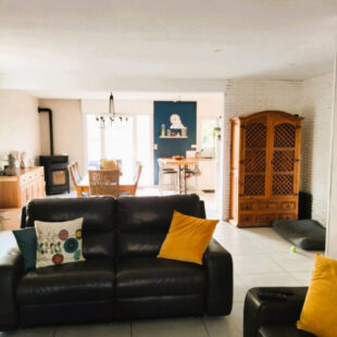 Maison Onnaing 4 pièce(s) 130 m2  Sous compromis 