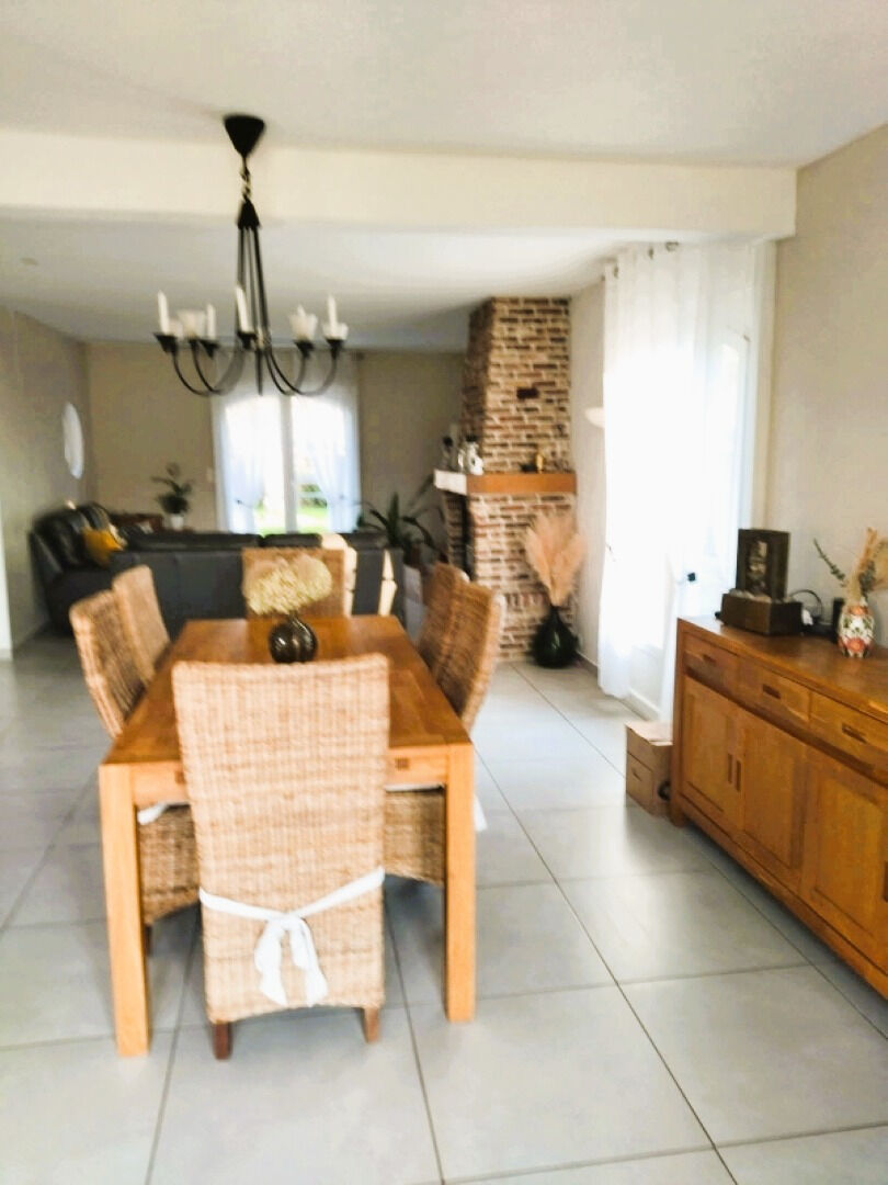 Maison Onnaing 4 pièce(s) 130 m2  Sous compromis 