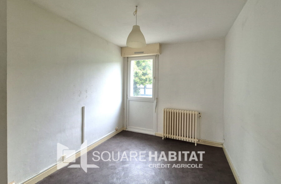 Appartement Lens 3 pièce(s) 57.65 m2 +emplacement parking fermé + cave.