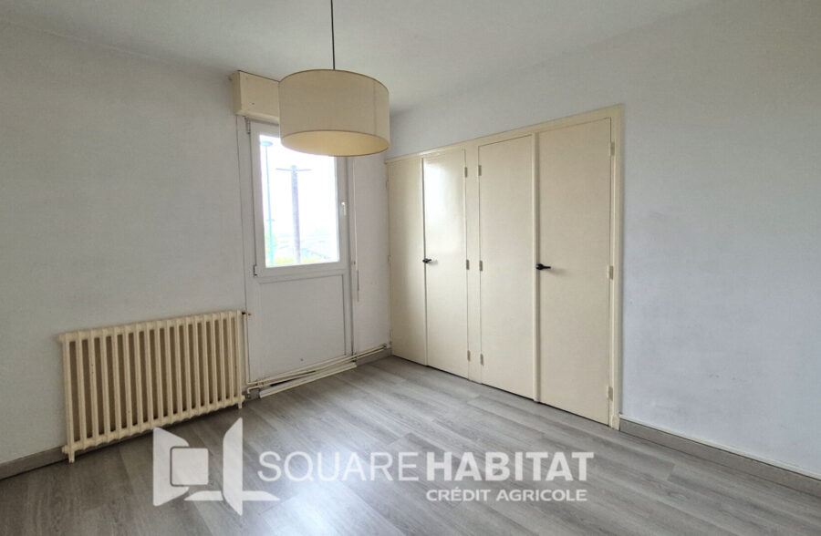 Appartement Lens 3 pièce(s) 57.65 m2 +emplacement parking fermé + cave.