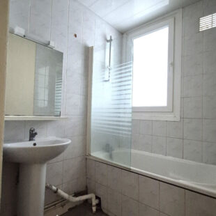 Appartement Lens 3 pièce(s) 57.65 m2 +emplacement parking fermé + cave.