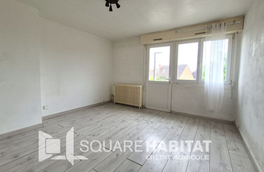 Appartement Lens 3 pièce(s) 57.65 m2 +emplacement parking fermé + cave.