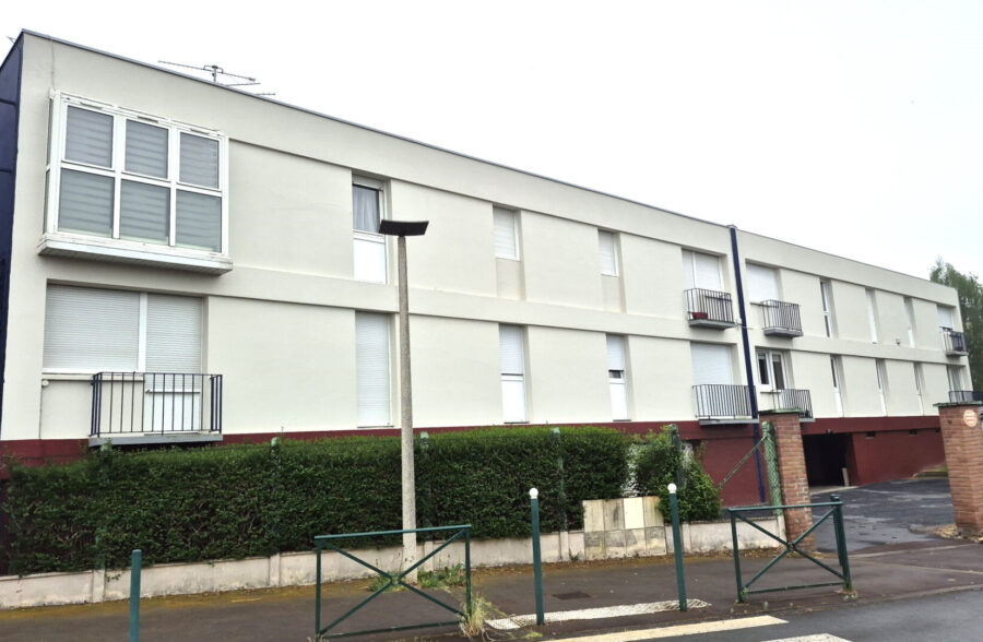 Appartement Lens 3 pièce(s) 57.65 m2 +emplacement parking fermé + cave.