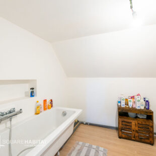 Maison rénovée 141m², 4 chambres, cour, cave