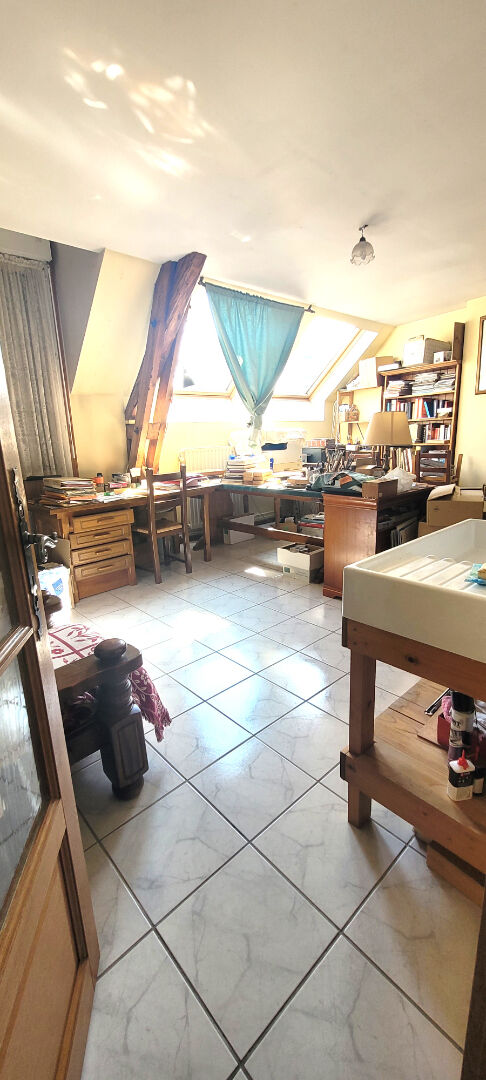 Maison Cambrai 8 pièce(s) 214 m2