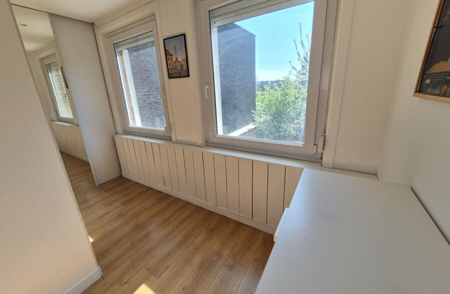 Lomme Métro Mitterie – Maison de 90m2 – 3 chambres – Garage – Jardin