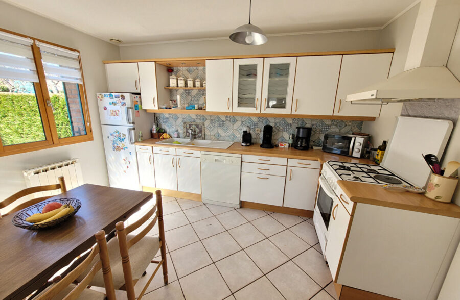 Maison Hallennes Lez Haubourdin INDIVIDUELLE 4 chambres, jardin, garage, grande parking privatif