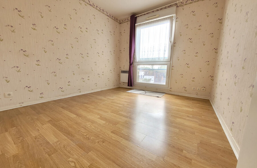 Appartement T3 avec 2 chambres, une terrasse, un garage, une cave