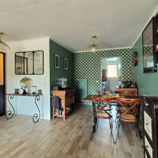 Centre : Appartement impeccable Avec Balcon et parking en sous-sol