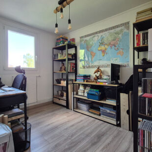 Centre : Appartement impeccable Avec Balcon et parking en sous-sol