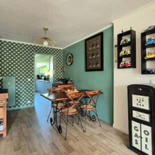 Centre : Appartement impeccable Avec Balcon et parking en sous-sol